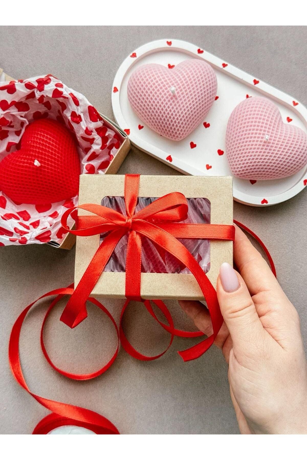 Pembe Renk Kalp Desenli Tekli Mum