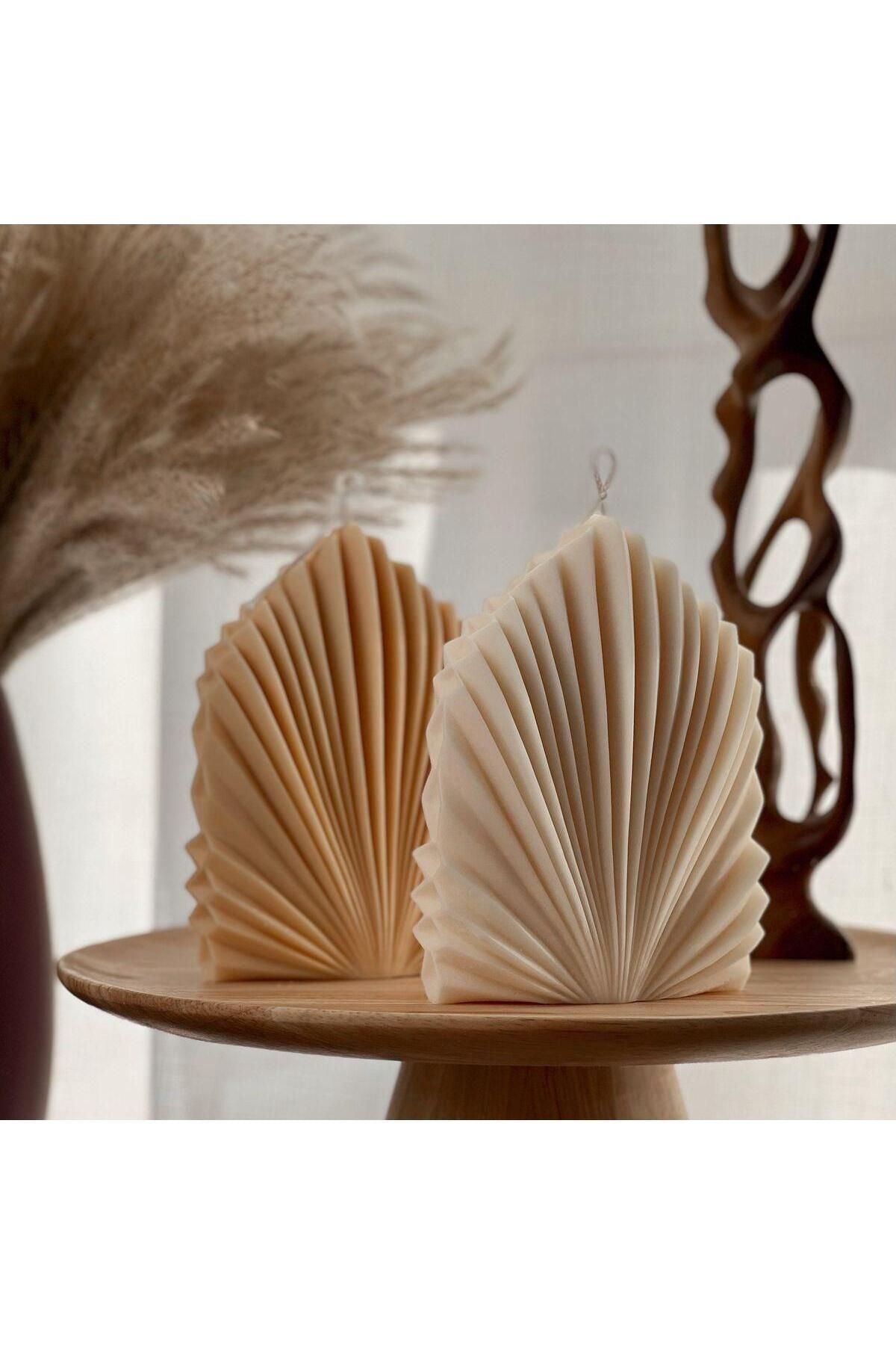 Dekoratif Yelpaze Palm Candle Kahve Renk Luks Mum Tekli Mum