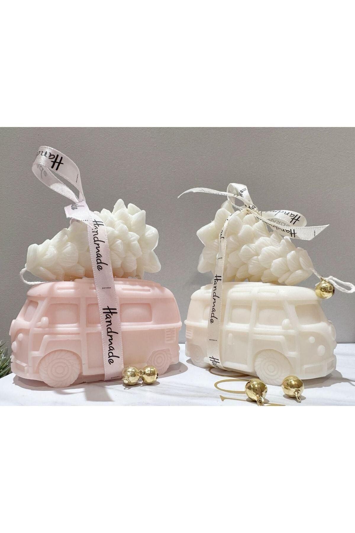 Yılbaşı arabası yeni yıl minik araba chirismas + Çam ağacı Beyaz Renk Dekoratif