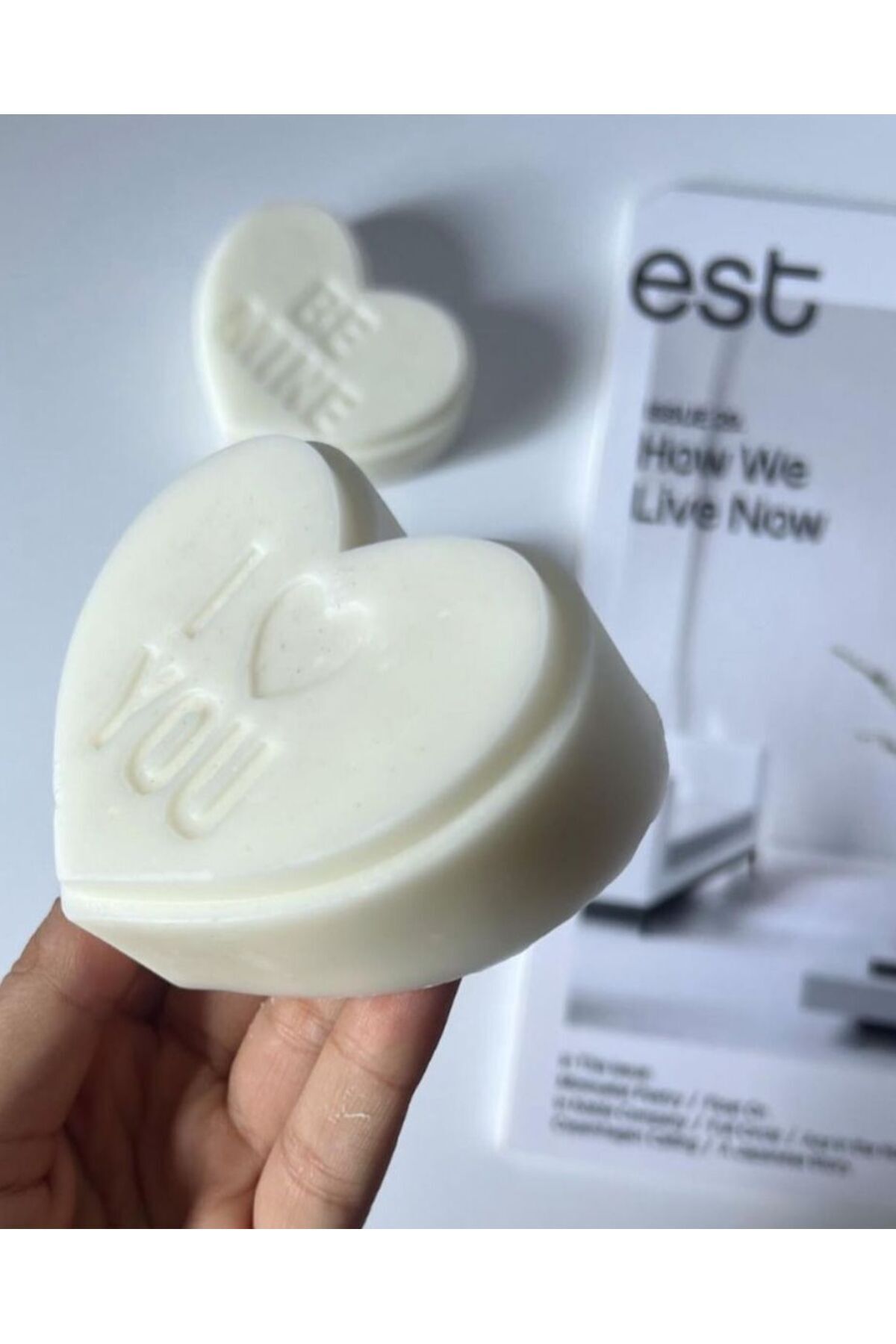 Dekoratif Beyaz Kalp Tekli Sevgiler Mum suz