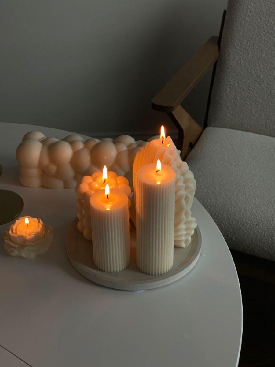 Dekoraitf Mum 1 Adet Palm +1 Adet Çokgen 20 Cm +1 Adet Çokgen 15 Cm +1 Adet ince taneli +1 Adet Şakaik +1 Adet tıo modeli mum mum +