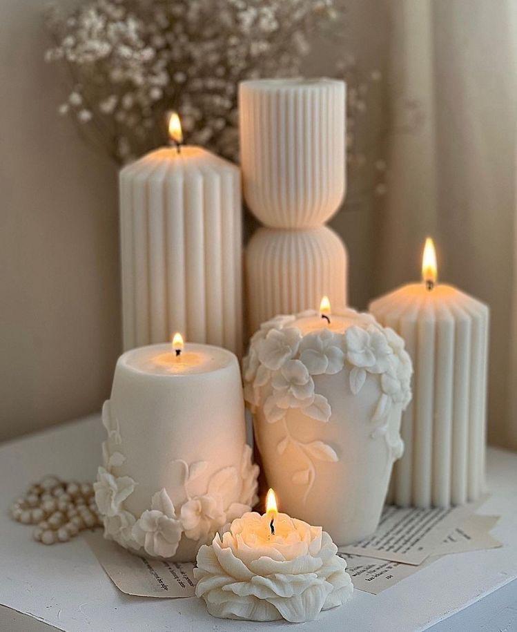 Dekoratif Mum Çok Gen  20 Cm +15 CM+Gül +Şakaik Gül Toplam 6 Parça