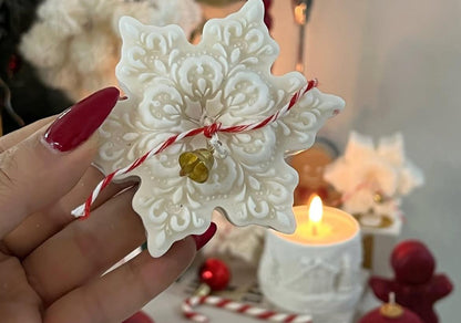 Dekoratif mum Kar Tanesi tekli ürün Kırık Beyaz