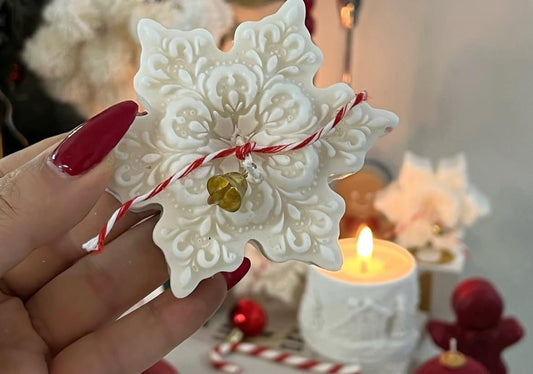Dekoratif mum Kar Tanesi tekli ürün Kırık Beyaz