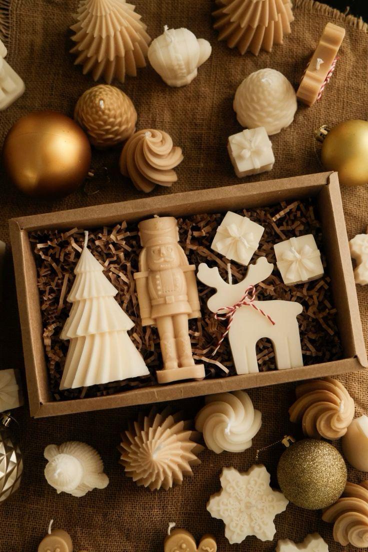 Dekoratif Mum kardan Adam +Heiye box +Geyik +Çam Ağaç Toplam 5 Parça