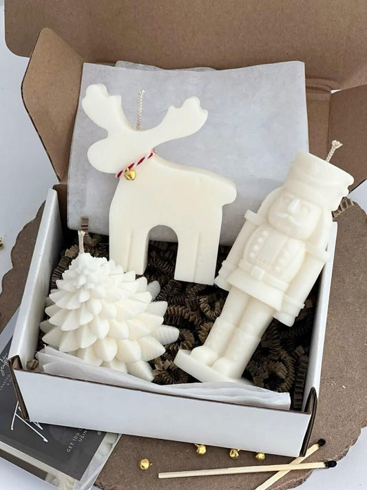 Dekoratif Mum yeni yıl Geyik +Çam Ağaç +Kardan Adam toplam  3parça