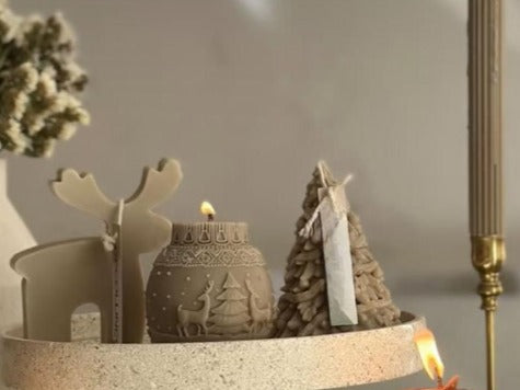 Dekoraitf mum Geyik+Çamdan Ağaç+çizgili şamdan Mum +Coin Toplam 4 parça