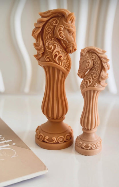 Dekoratif Mum  At model Küçük ölçü Sütlü Kahve  Renk