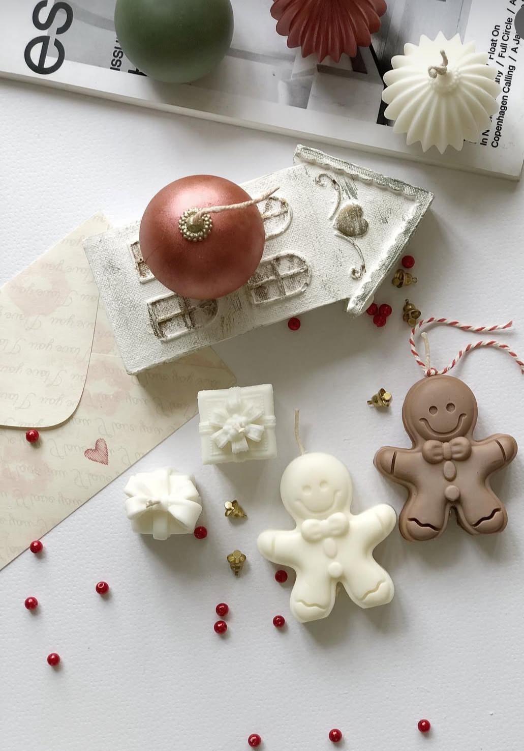 Minik bisküvi Adam Beyaz renk