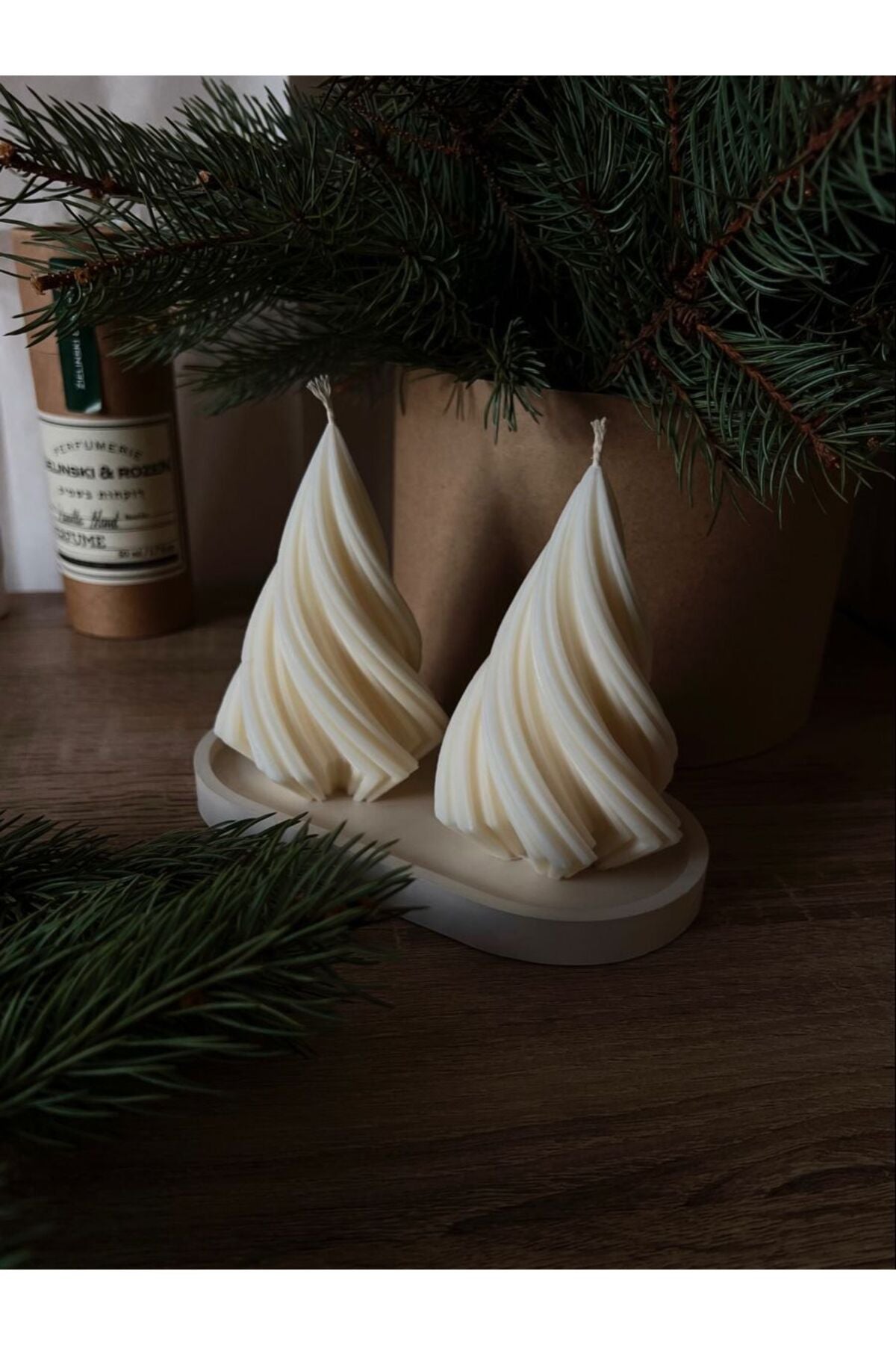 Çam Ağacı Yılbaşı Beyaz Dekoratif Mum %100 Soya Wax Kokulu – görsel 7