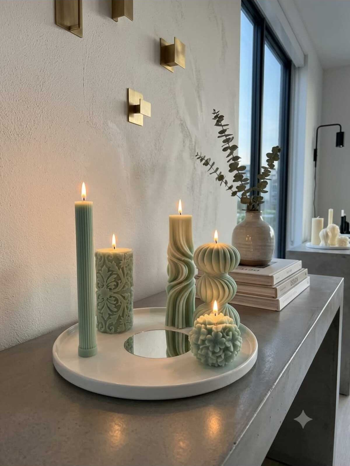 Dekoratif Mum Dalga ve Çizim ve Üçkü Top ve Şamdan Mumu ve Tepsi 5'li Set