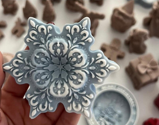 Dekoratif Mum Kar Taneis Yılbaşı Temalı Mavi