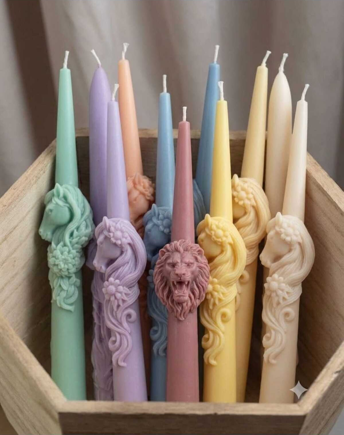 Dekoratif Mum Şamdanlık Mum At Desenli Sarı 2'li