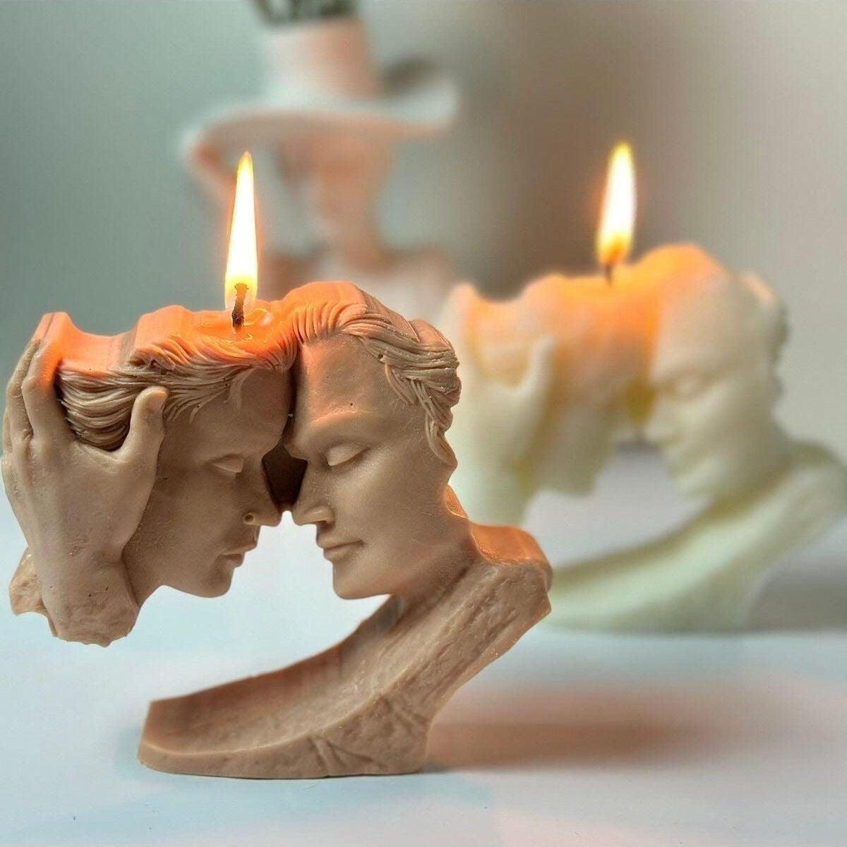 Dekoratif Mum Sevgili Aşk Romantik Temalı Sütlü Kahve Tekli 12x10 cm