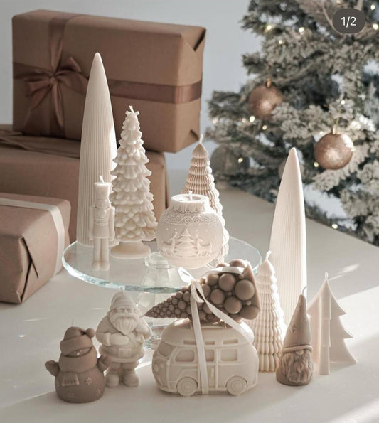Dekoratif Mum Yılbaşı Temalı Noel Baba 3 Adet + Araba + Çam Ağacı 5 Adet + Geyik Desenki Coin + Asker.. Toplam 11 Parça