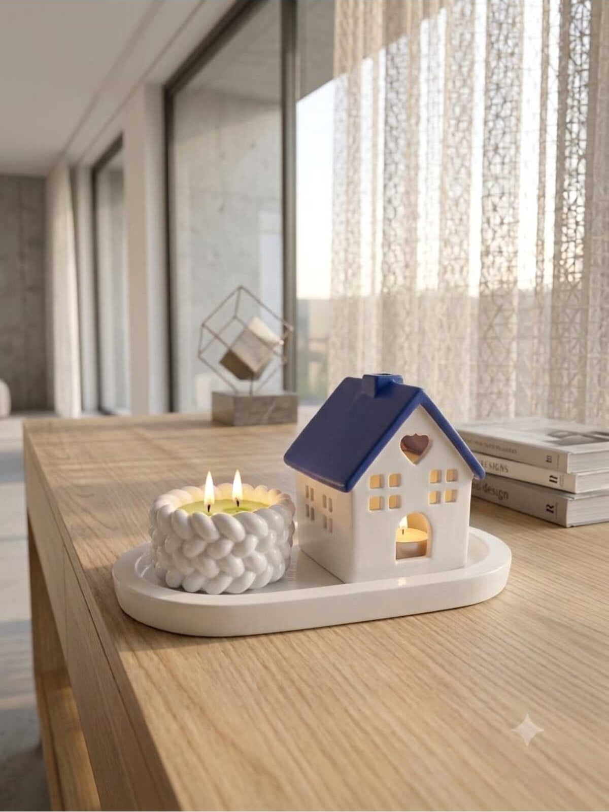 Dekoratif Obje Ev Desenli Evin Tavanı Siyah ve Tepsi ve Mumluk 3'lü Set