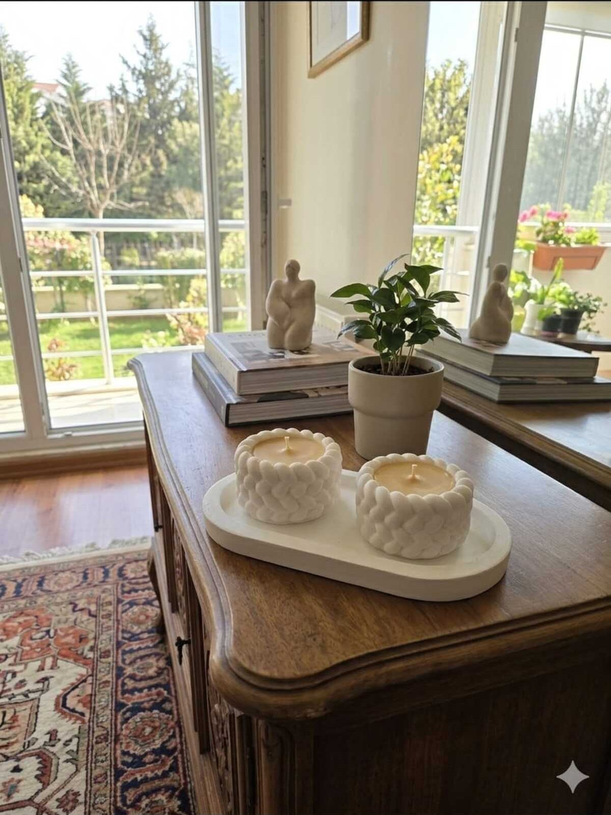 Dekoratif Oval Tepsi ve 2 Adet Burgu Kase İçinde Mum 3'lü Set