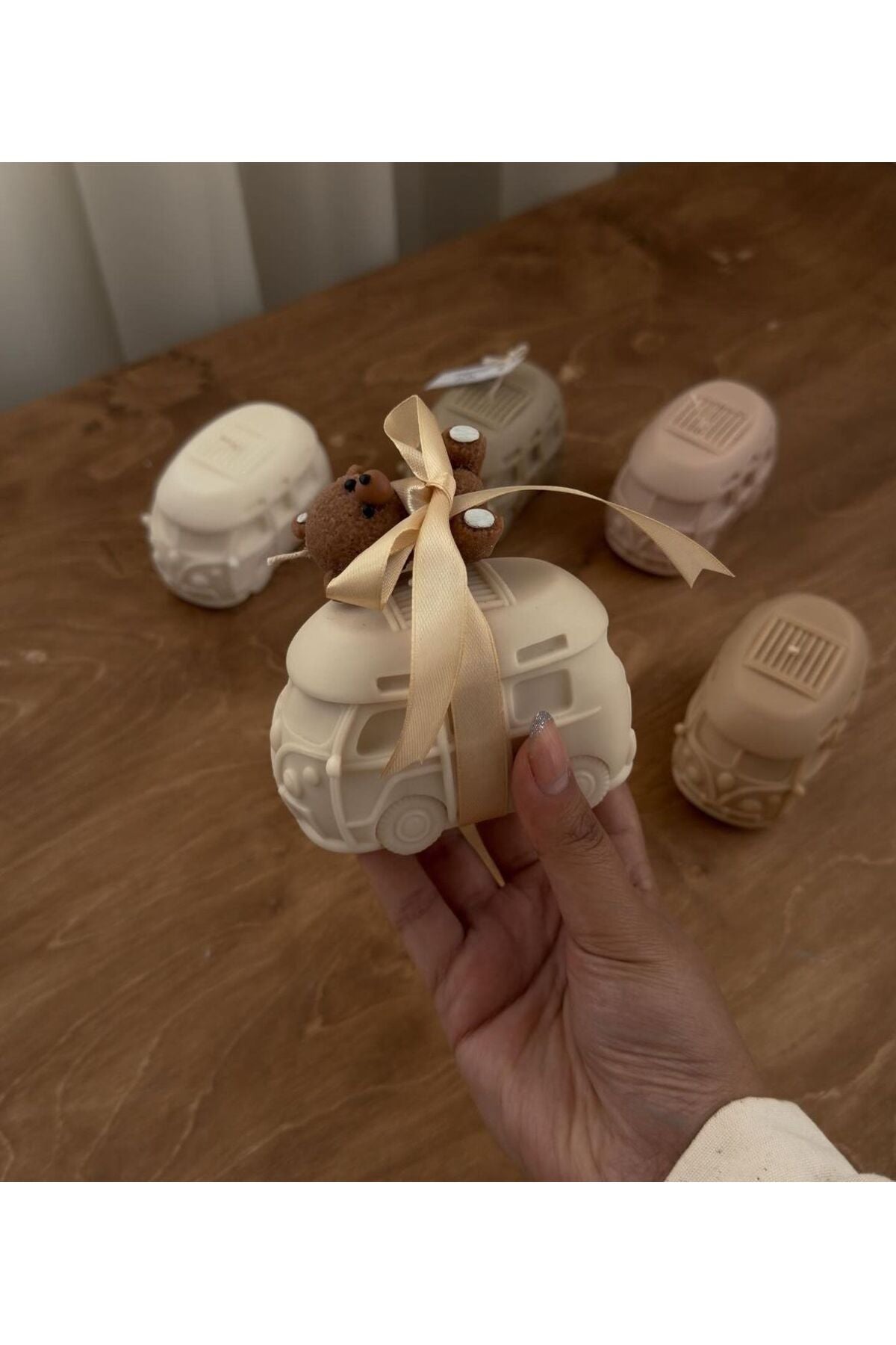 Dekoratif Soya Mum Yılbaşı Arabası + Küçük Ayıkahvetopalm 2 Parça Renk10x7 cm – görsel 2