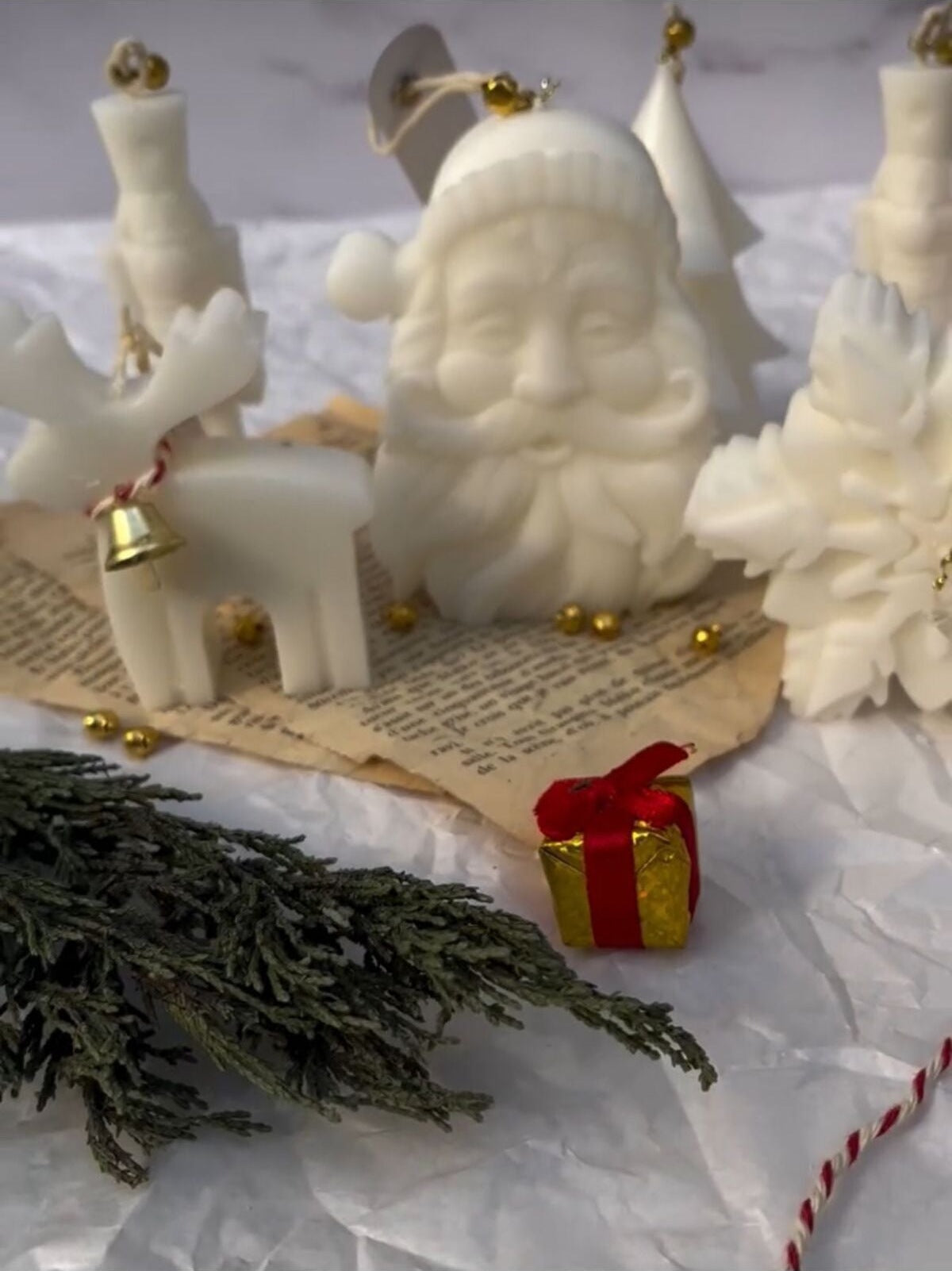 Noel Baba Yılbaşı Beyaz Dekoratif Mum