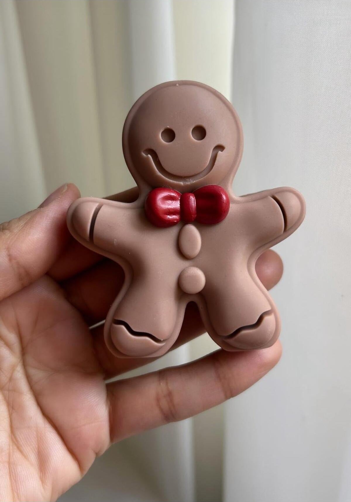Yılbaşı Temalı Dekoratif Bisküvi Adam Koyu Kahve Desenli