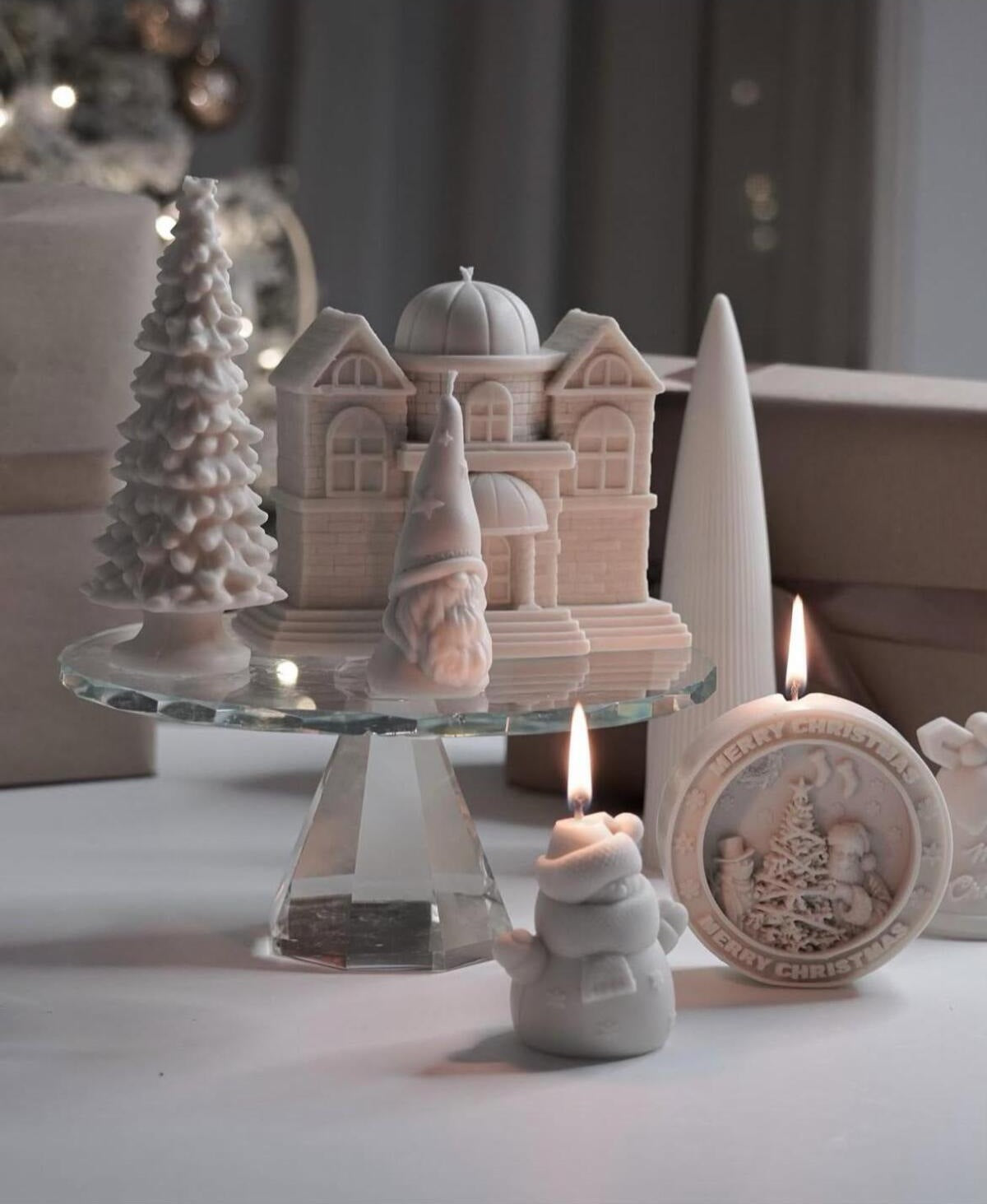 Yılbaşı Temalı Dekoratif Desenli Ev ve Çam ve Noel Baba ve Sikke 5'li Set Yeniyı