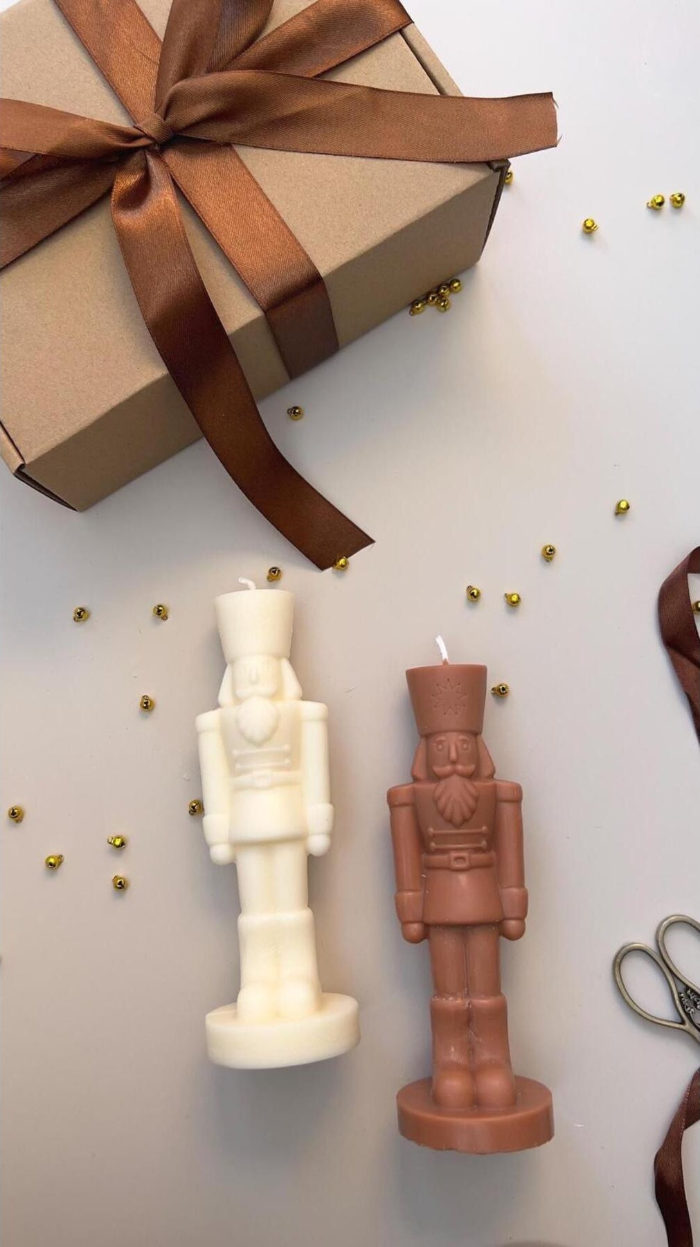 Yılbaşı Temalı Dekoratif Kardan Adam ve Asker 2'li Mum Seti